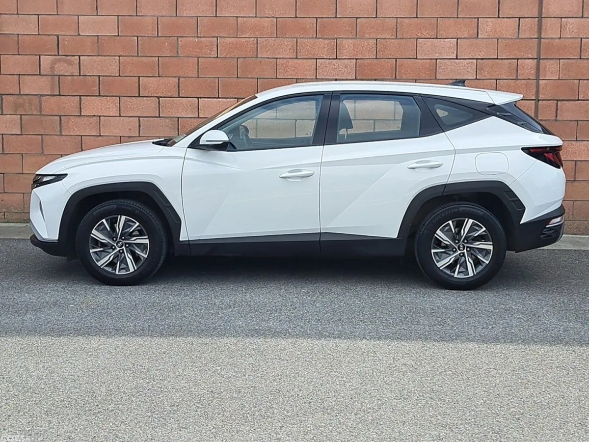 Hyundai Tucson SUV, Diesel, 2023, White