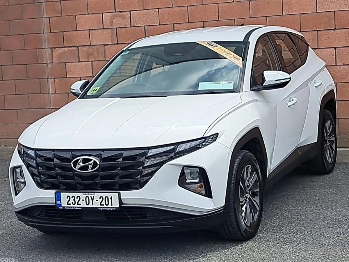 Hyundai Tucson SUV, Diesel, 2023, White