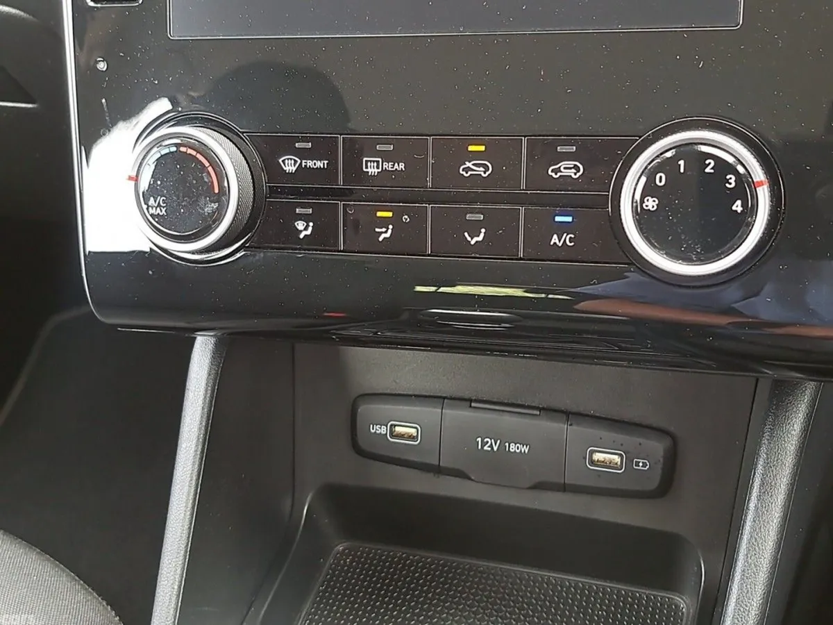 Hyundai Tucson SUV, Diesel, 2023, White