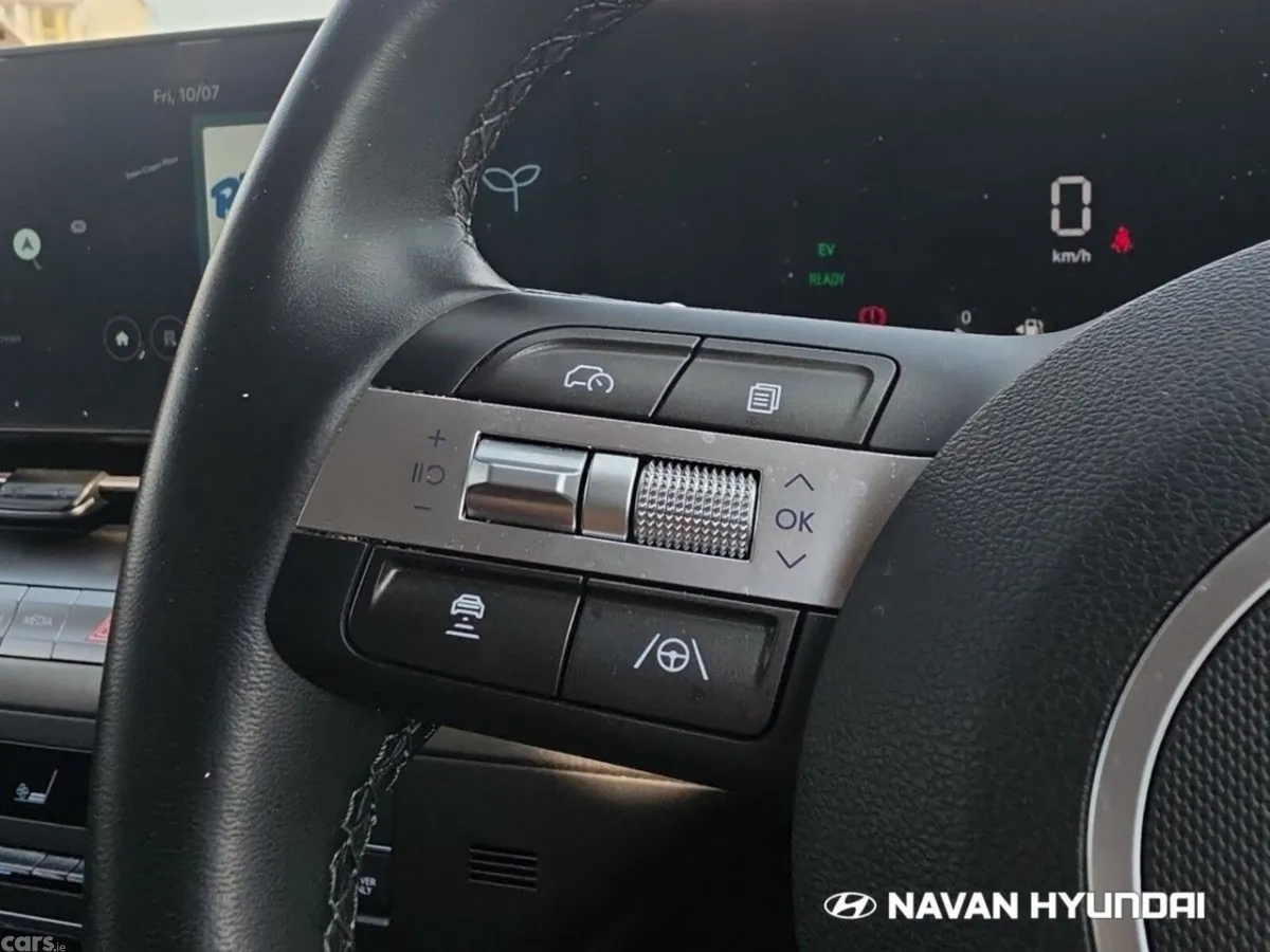Hyundai KONA MPV, Petrol Hybrid, 2024, Red