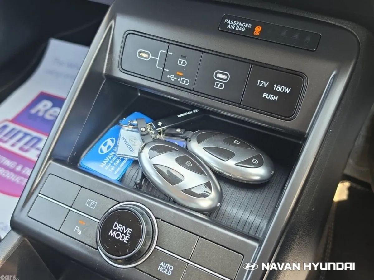 Hyundai KONA MPV, Petrol Hybrid, 2024, Red