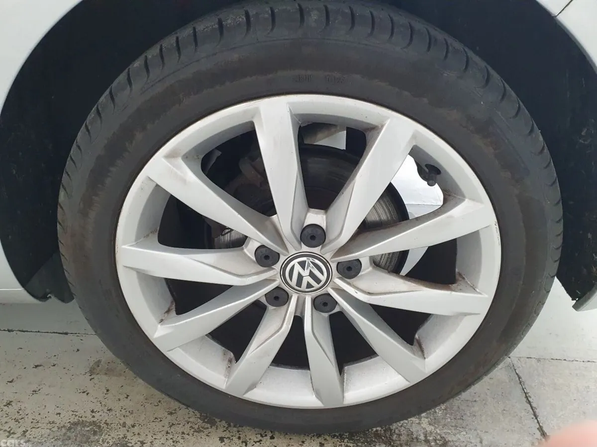 Volkswagen Golf Hatchback, Petrol, 2019, Grey