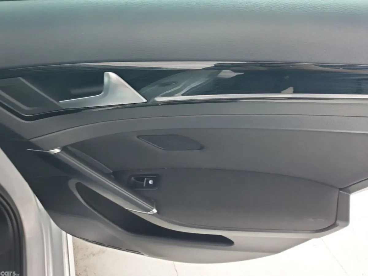 Volkswagen Golf Hatchback, Petrol, 2019, Grey