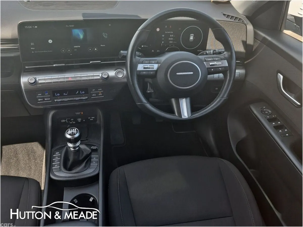 Hyundai KONA SUV, Petrol, 2024, White
