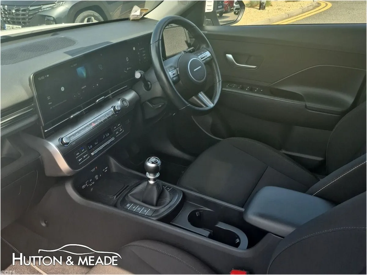 Hyundai KONA SUV, Petrol, 2024, White