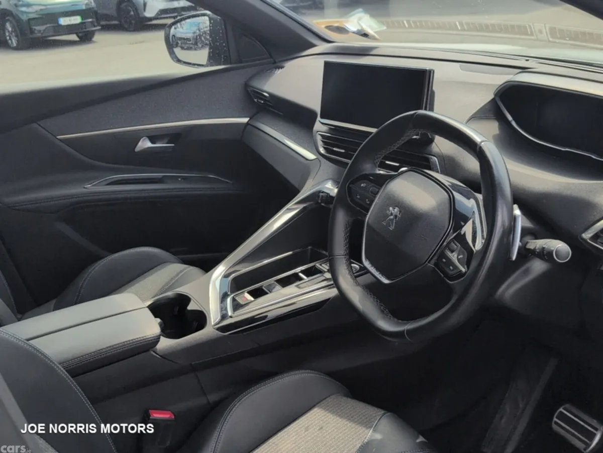 Peugeot 3008 SUV, Diesel, 2023, White