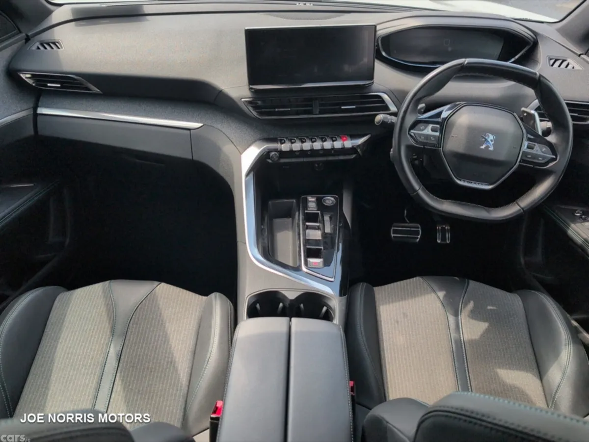 Peugeot 3008 SUV, Diesel, 2023, White