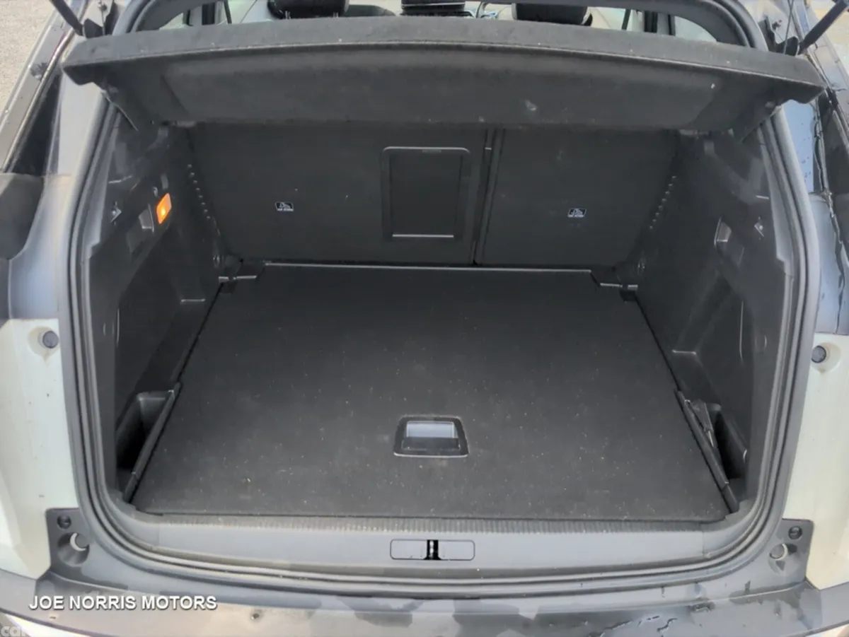 Peugeot 3008 SUV, Diesel, 2023, White