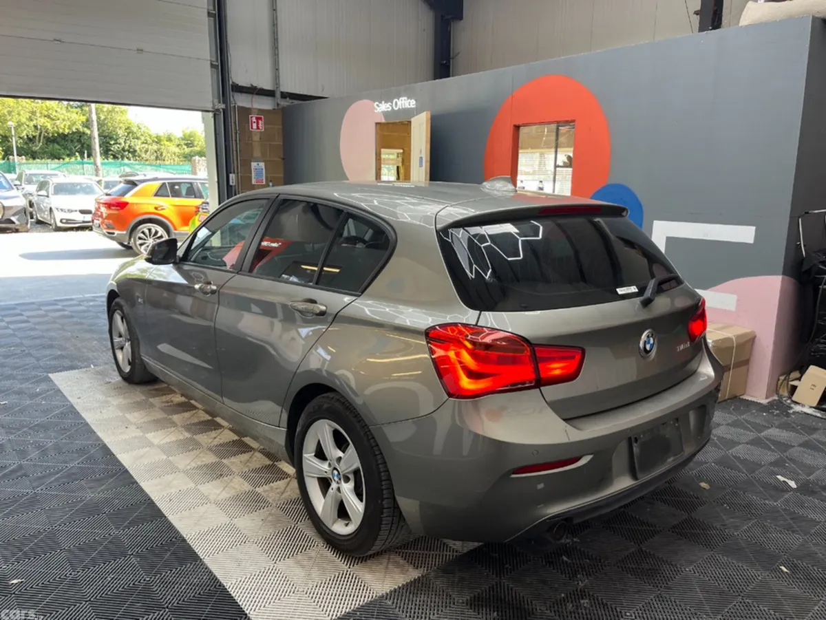 BMW 1-Series Hatchback, Diesel, 2016, Grey