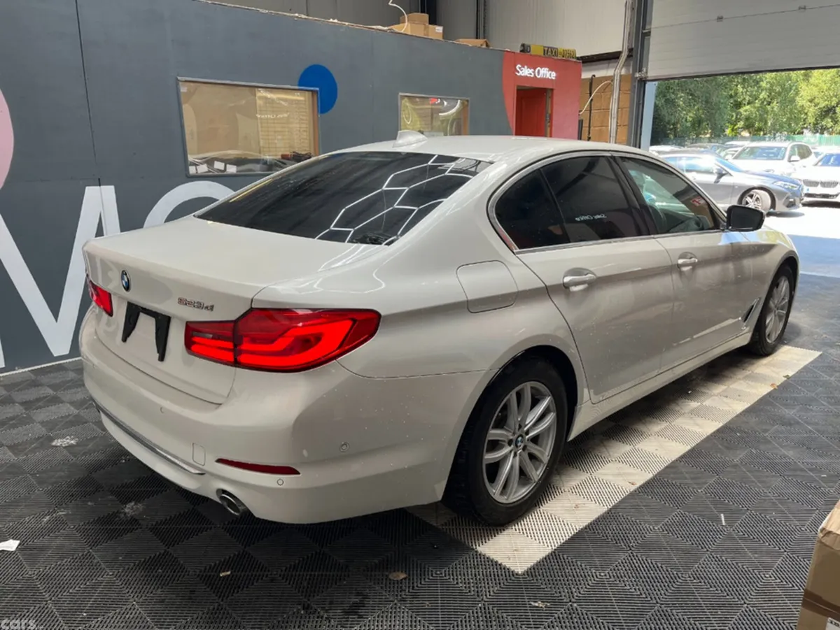 BMW 5-Series Saloon, Diesel, 2019, White