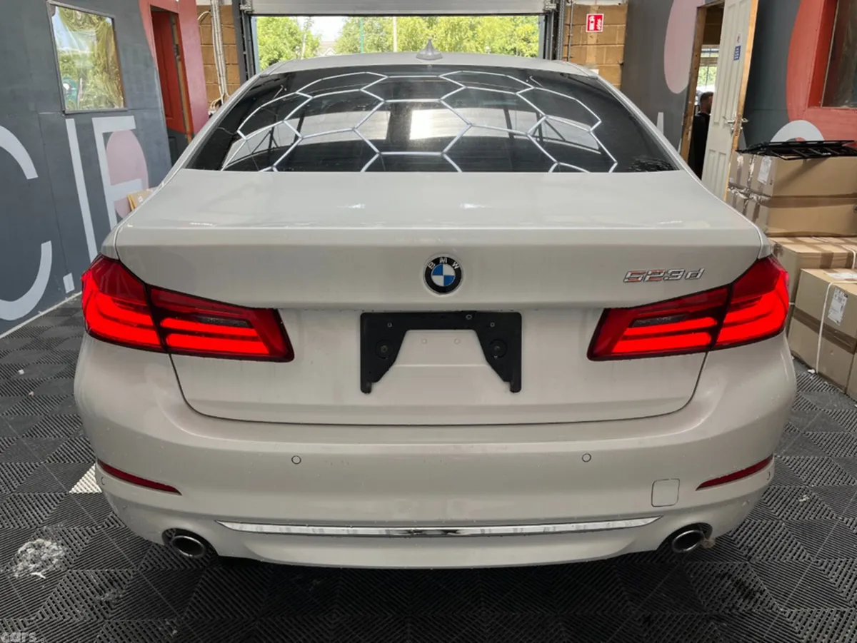 BMW 5-Series Saloon, Diesel, 2019, White