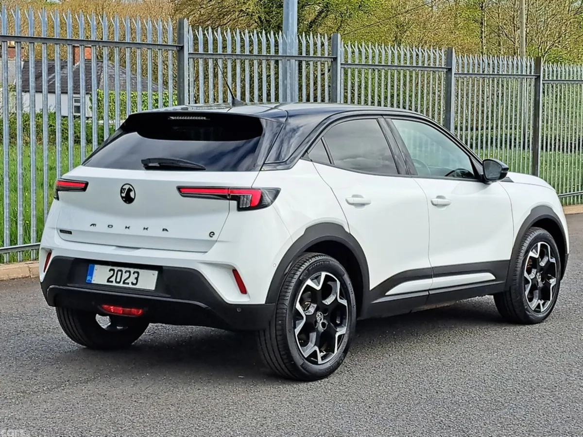Opel Mokka Hatchback, Electric, 2023, White