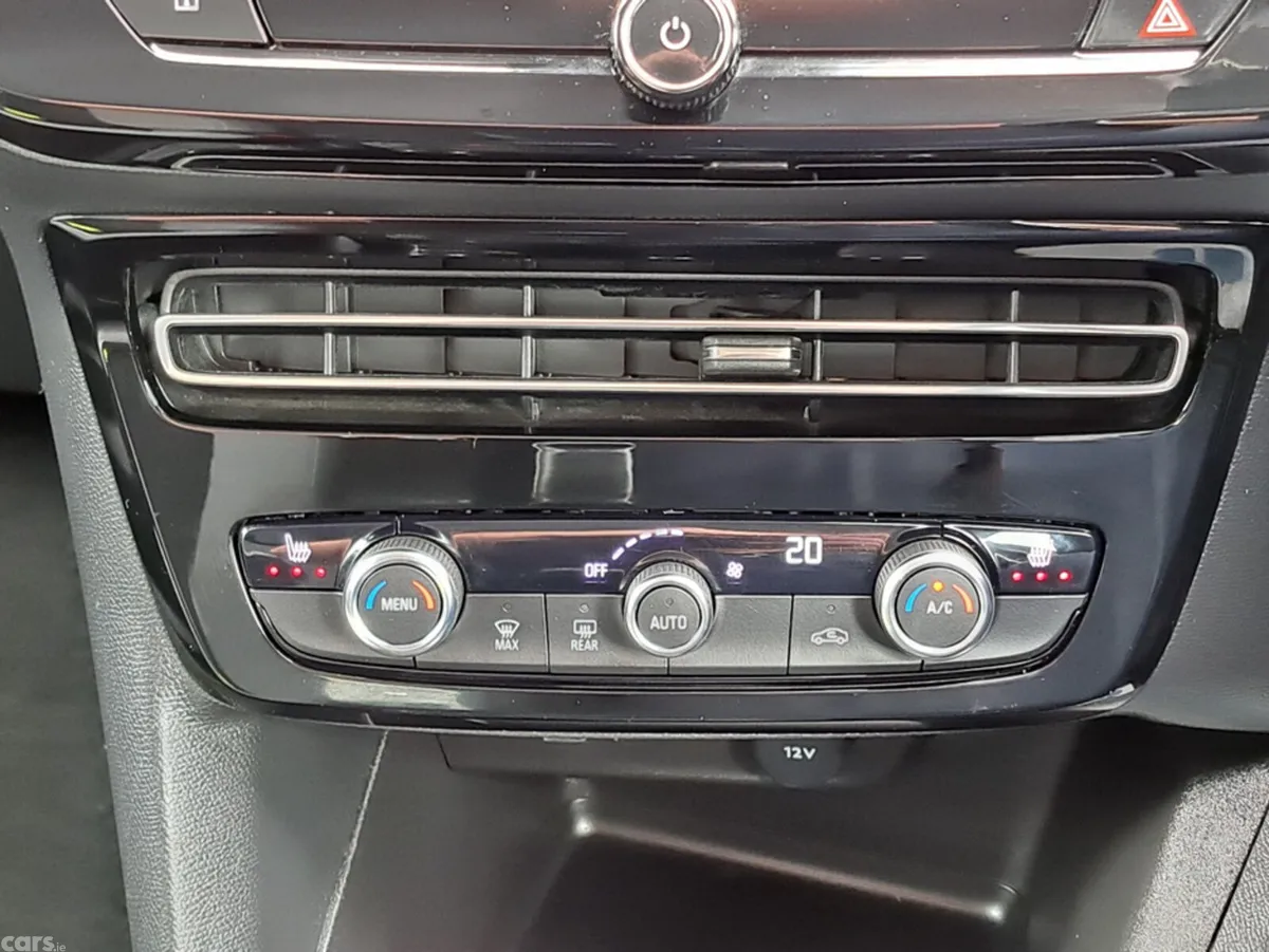 Opel Mokka SUV, Petrol, 2024, Grey