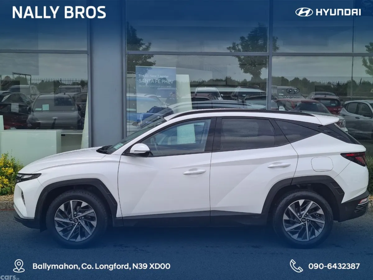 Hyundai Tucson MPV, Diesel, 2023, White