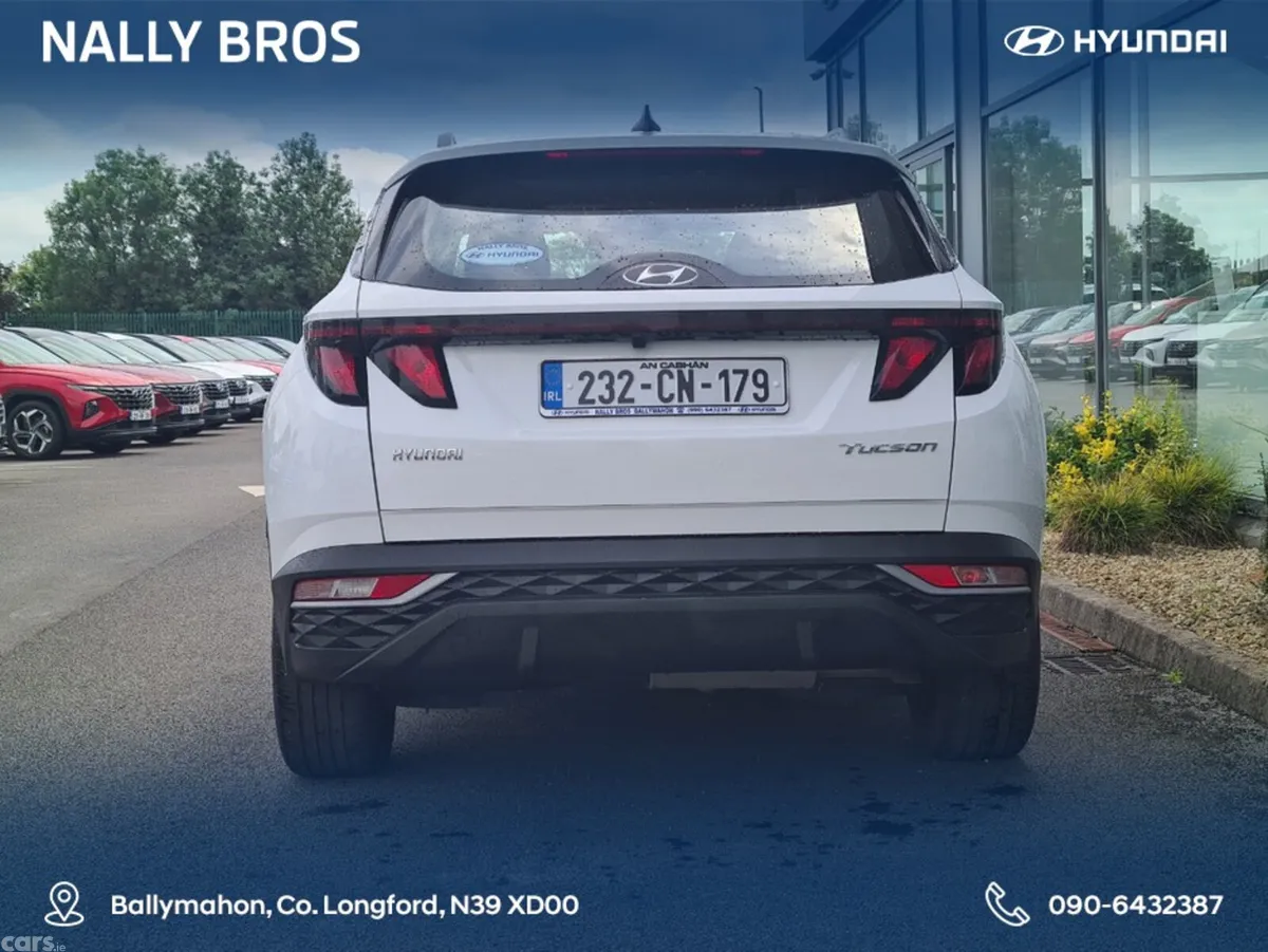 Hyundai Tucson MPV, Diesel, 2023, White