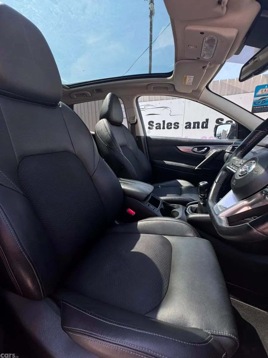 Nissan Qashqai Hatchback, Diesel, 2018, Blue