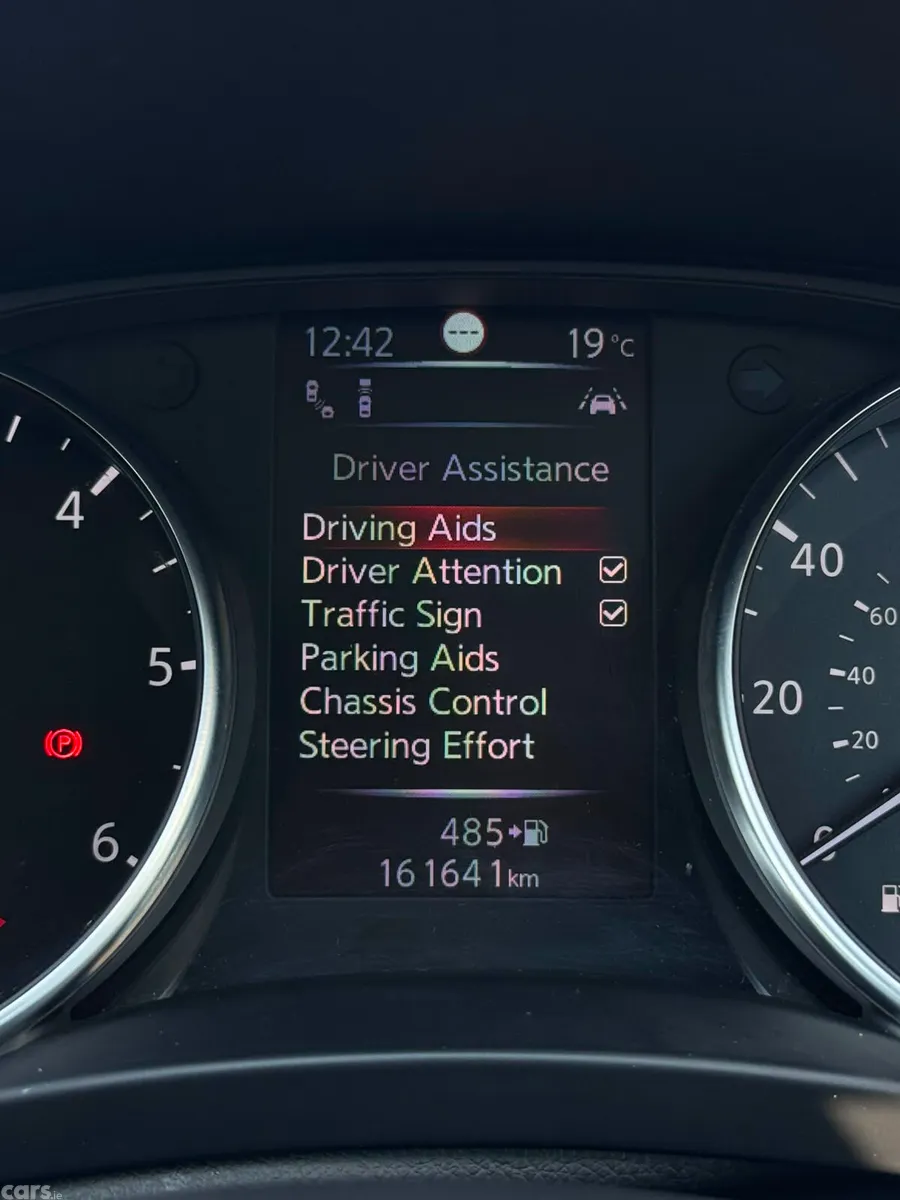 Nissan Qashqai Hatchback, Diesel, 2018, Blue