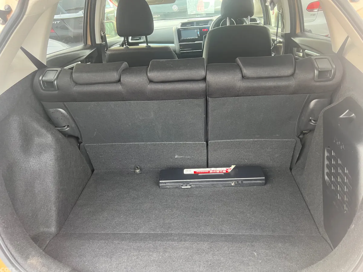 Honda Fit Hatchback, Petrol, 2014, Gold