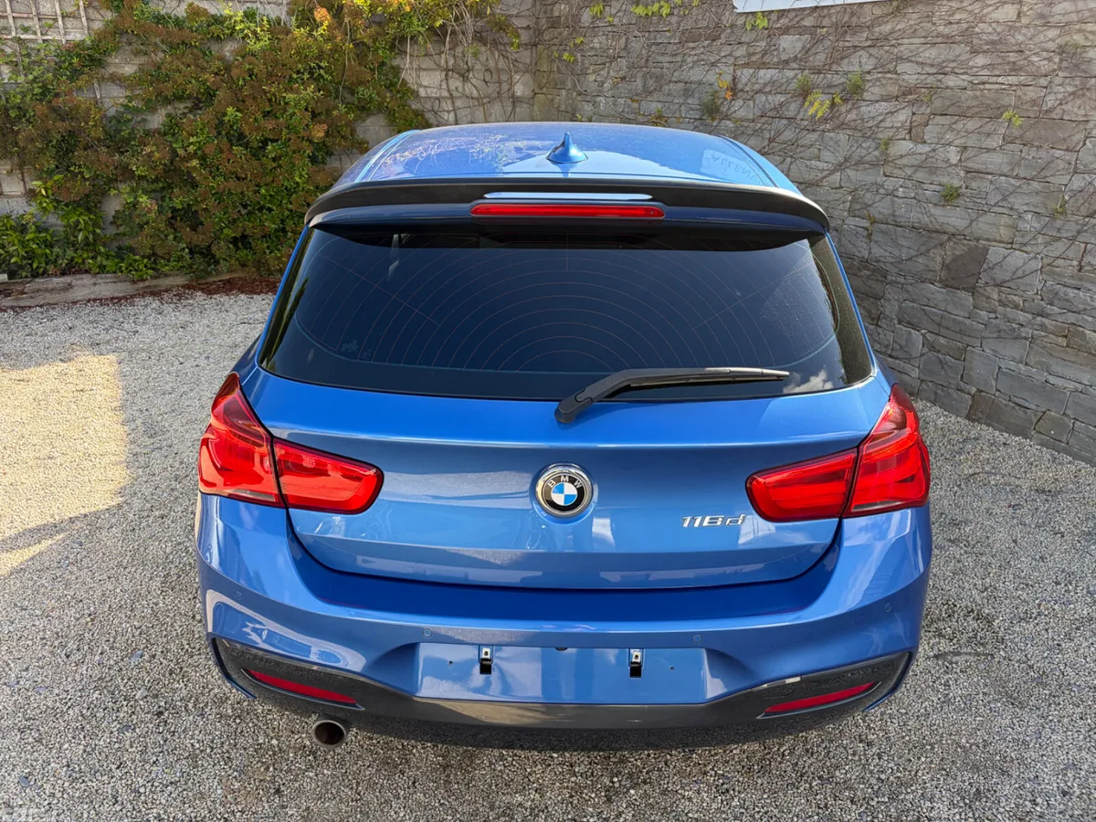 BMW 1-Series Hatchback, Diesel, 2017, Blue