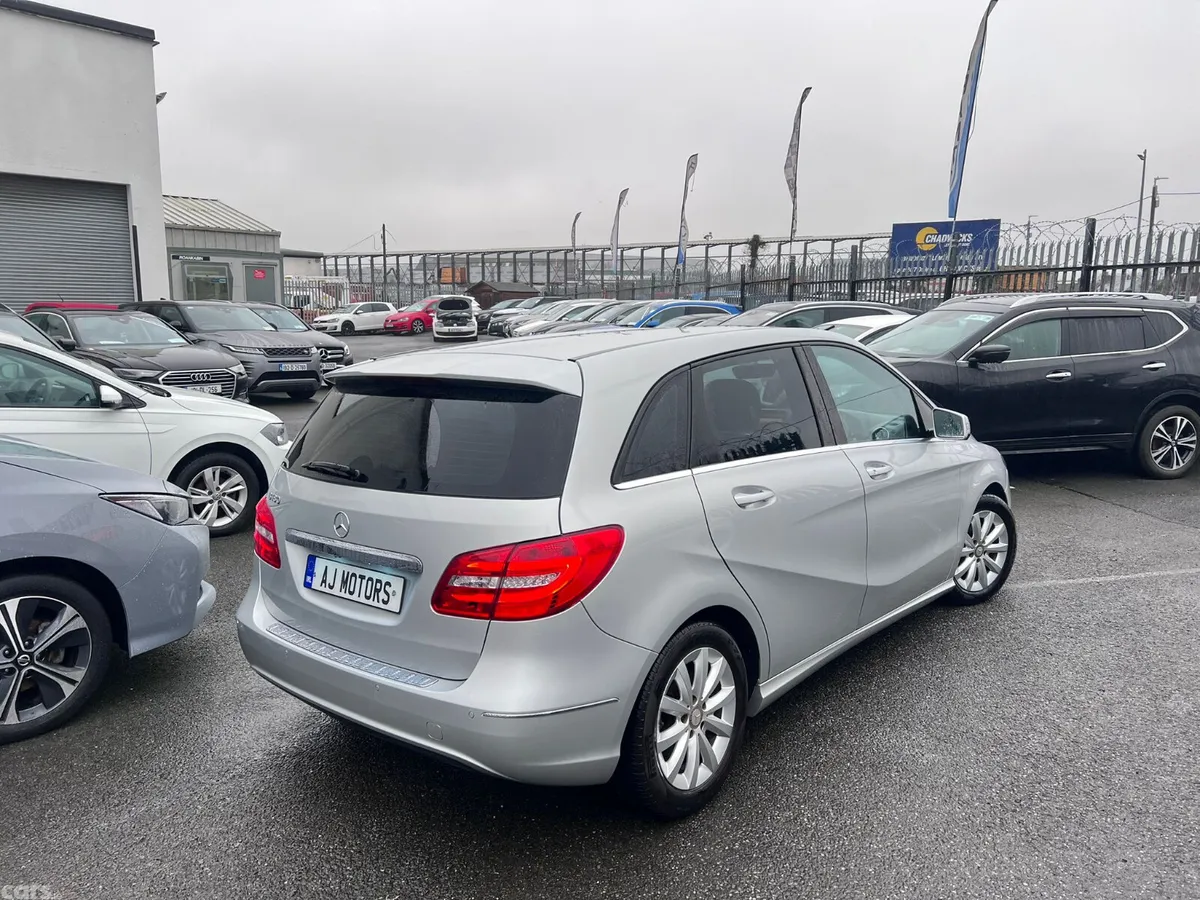 Mercedes-Benz B-Class Hatchback, Petrol, 2013, Silver