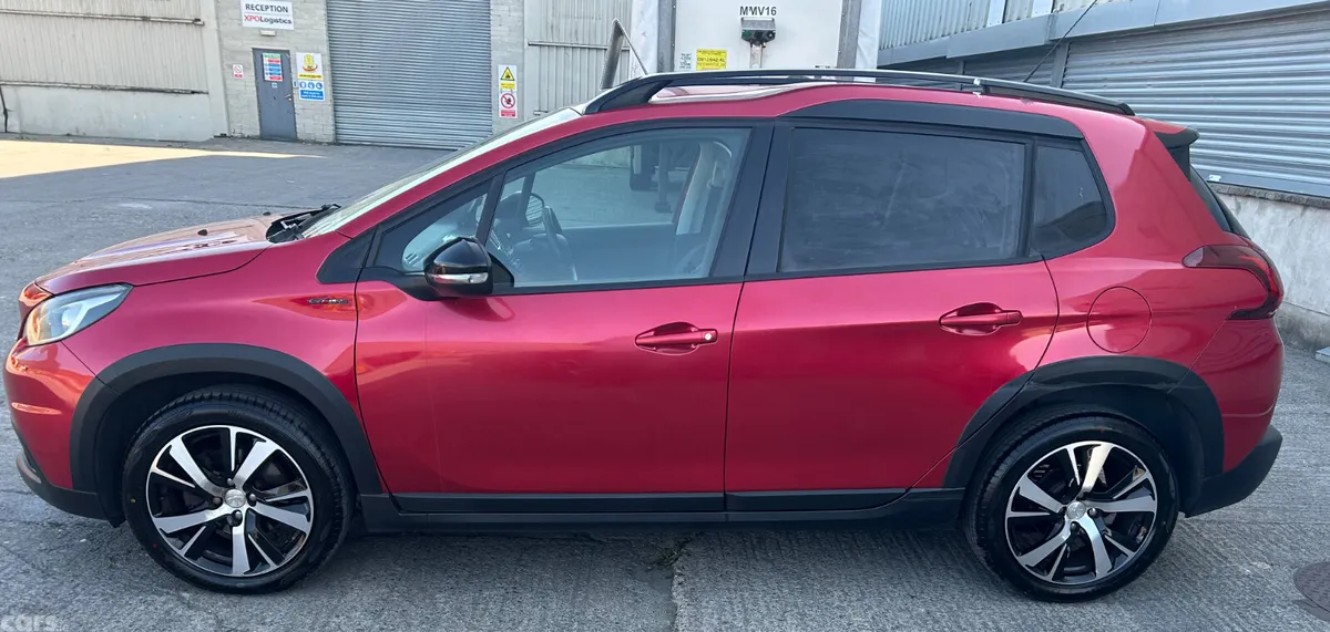 Peugeot 2008 Estate, Petrol, 2018, Red