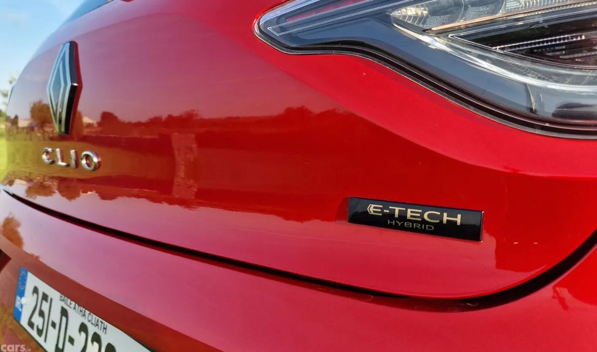 Renault Clio Hatchback, Petrol Hybrid, 2025, Red