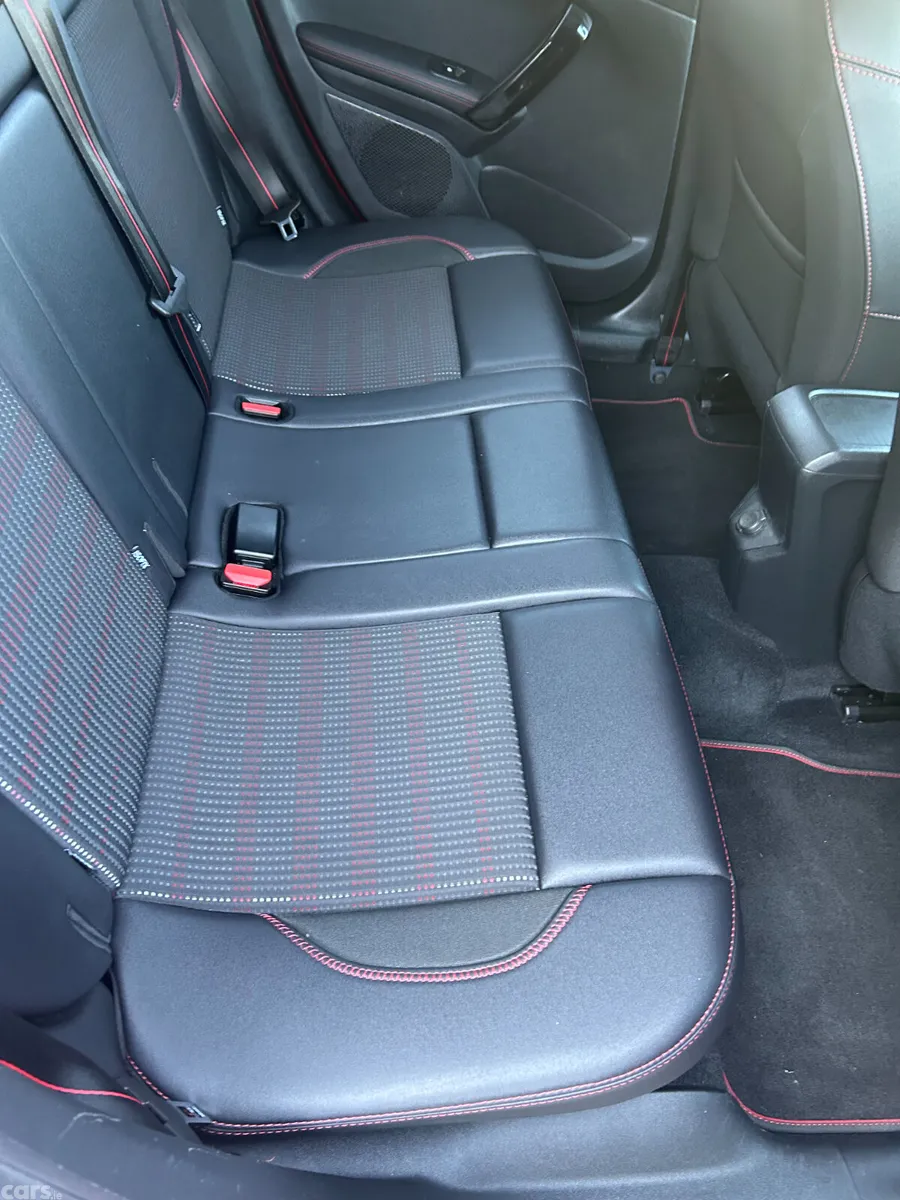 Peugeot 2008 Estate, Petrol, 2018, Red