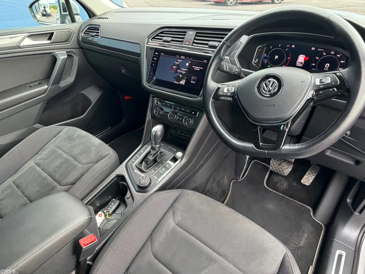 Volkswagen Tiguan MPV, Diesel, 2019, Silver