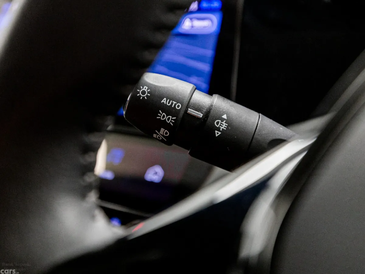Peugeot 308 Estate, Petrol Plug-in Hybrid, 2024, Black
