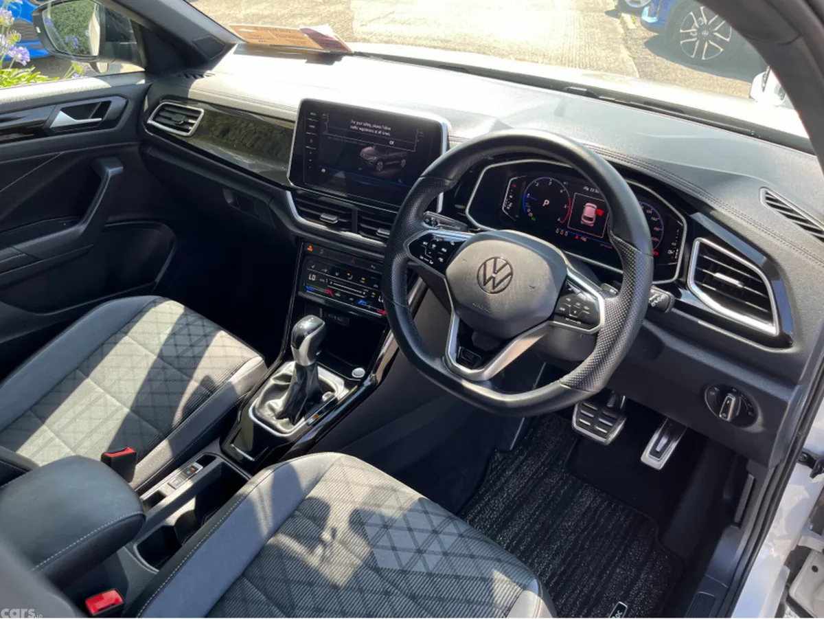Volkswagen T-Roc SUV, Diesel, 2023, White