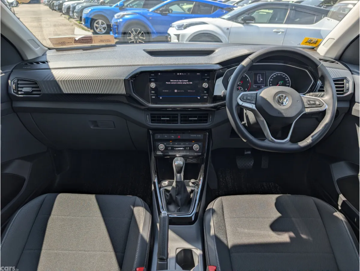 Volkswagen T-Cross SUV, Petrol, 2020, Blue