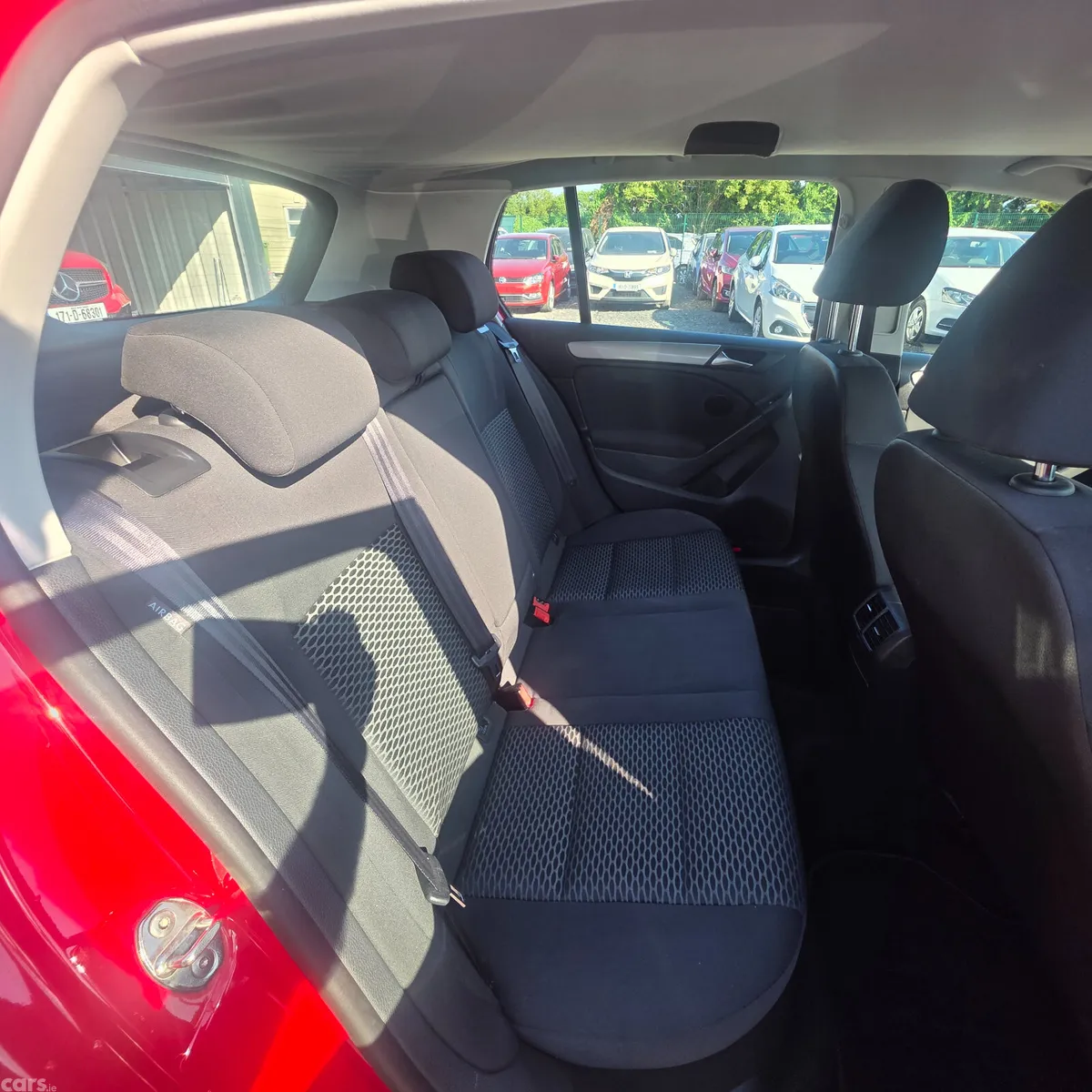 Volkswagen Golf Hatchback, Petrol, 2013, Red