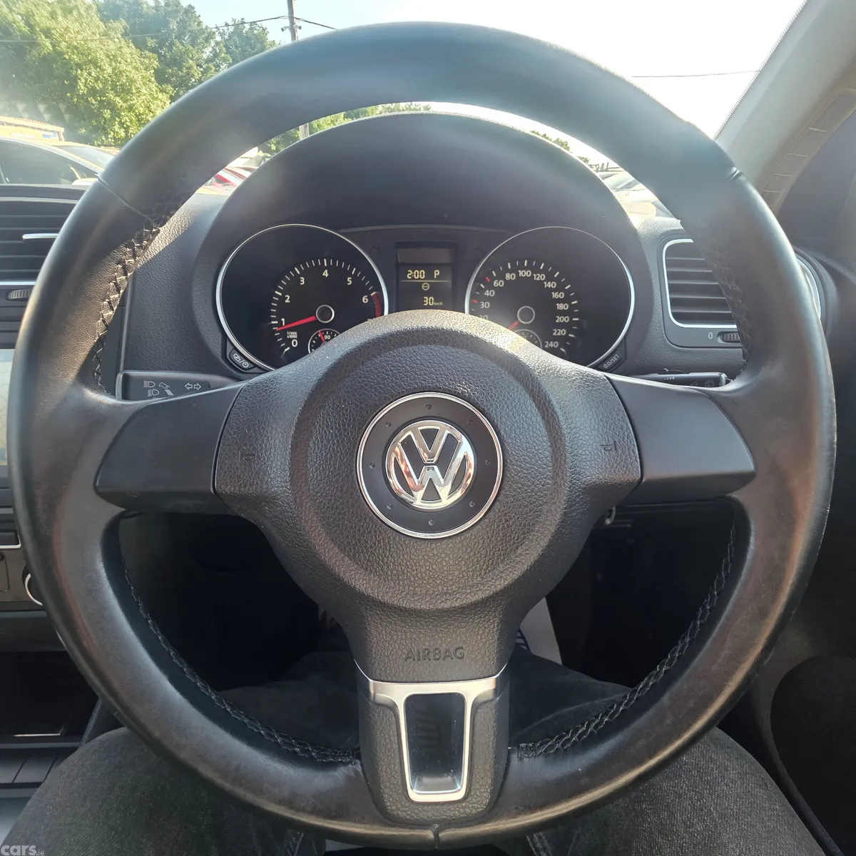 Volkswagen Golf Hatchback, Petrol, 2013, Red