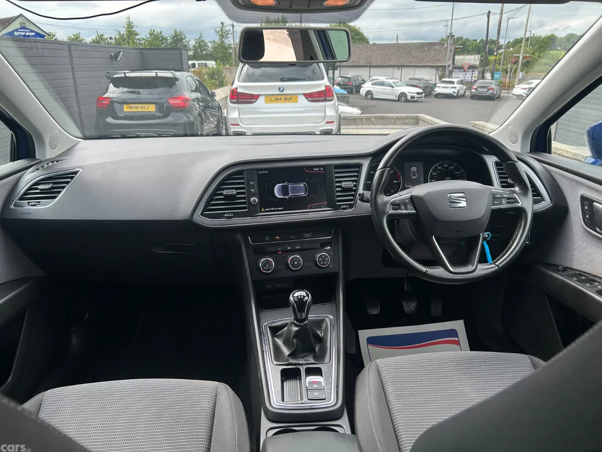 SEAT Leon Hatchback, Diesel, 2019, Blue
