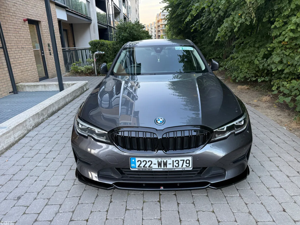 BMW 3-Series Saloon, Petrol Plug-in Hybrid, 2022, Grey