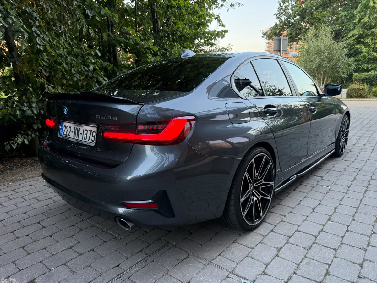 BMW 3-Series Saloon, Petrol Plug-in Hybrid, 2022, Grey