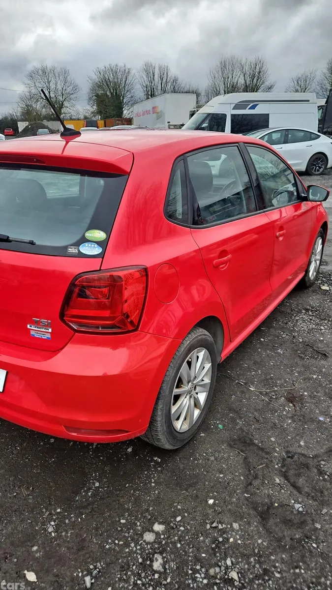 Volkswagen Polo Hatchback, Petrol, 2015, Red