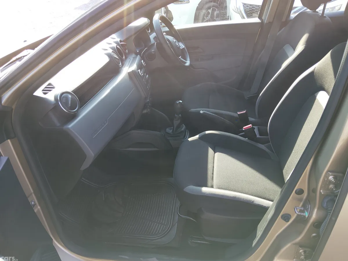 Dacia Duster SUV, Diesel, 2019, Brown
