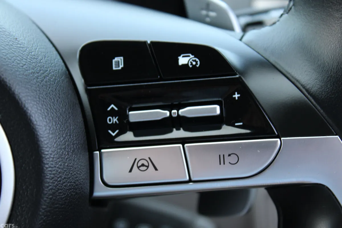 Hyundai Tucson SUV, Petrol Hybrid, 2021, Red