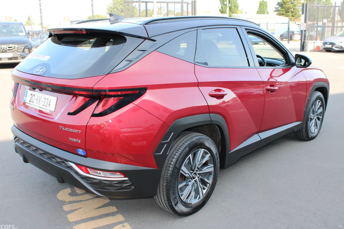 Hyundai Tucson SUV, Petrol Hybrid, 2021, Red