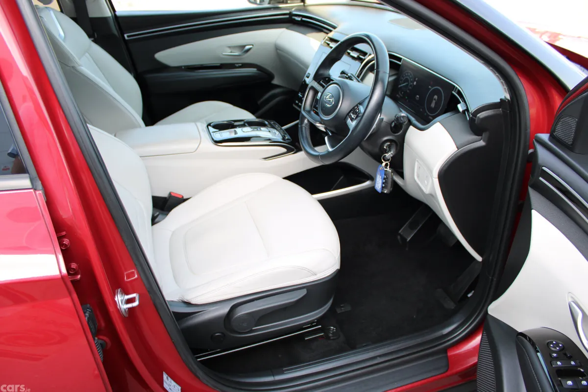 Hyundai Tucson SUV, Petrol Hybrid, 2021, Red