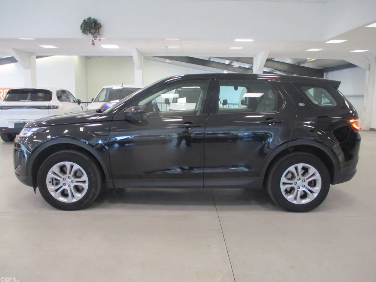 Land Rover Discovery Sport SUV, Petrol Plug-in Hybrid, 2022, Black