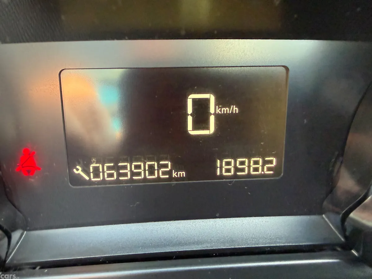 Peugeot 308 Hatchback, Petrol, 2020, Red