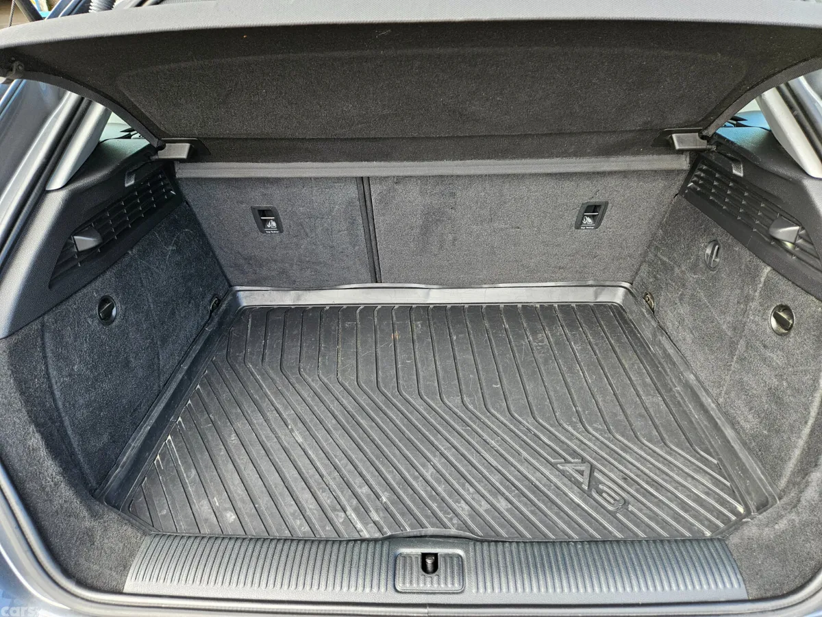 Audi A3 Hatchback, Diesel, 2018, Grey