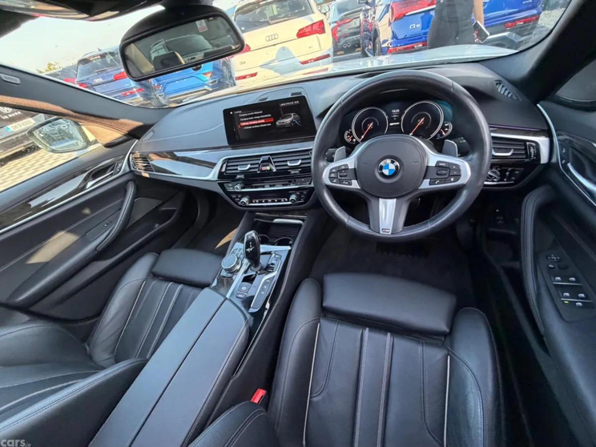 BMW 5-Series Saloon, Petrol Plug-in Hybrid, 2018, White