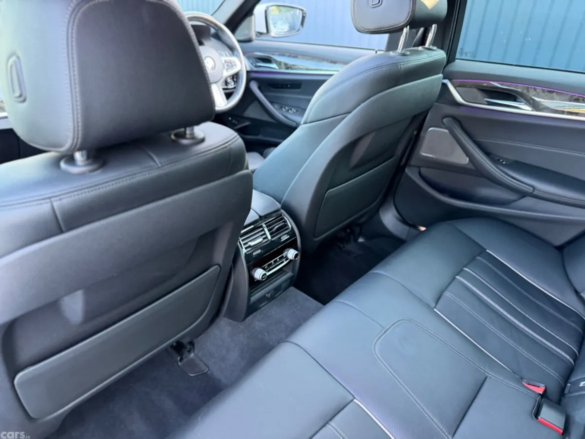 BMW 5-Series Saloon, Petrol Plug-in Hybrid, 2018, White