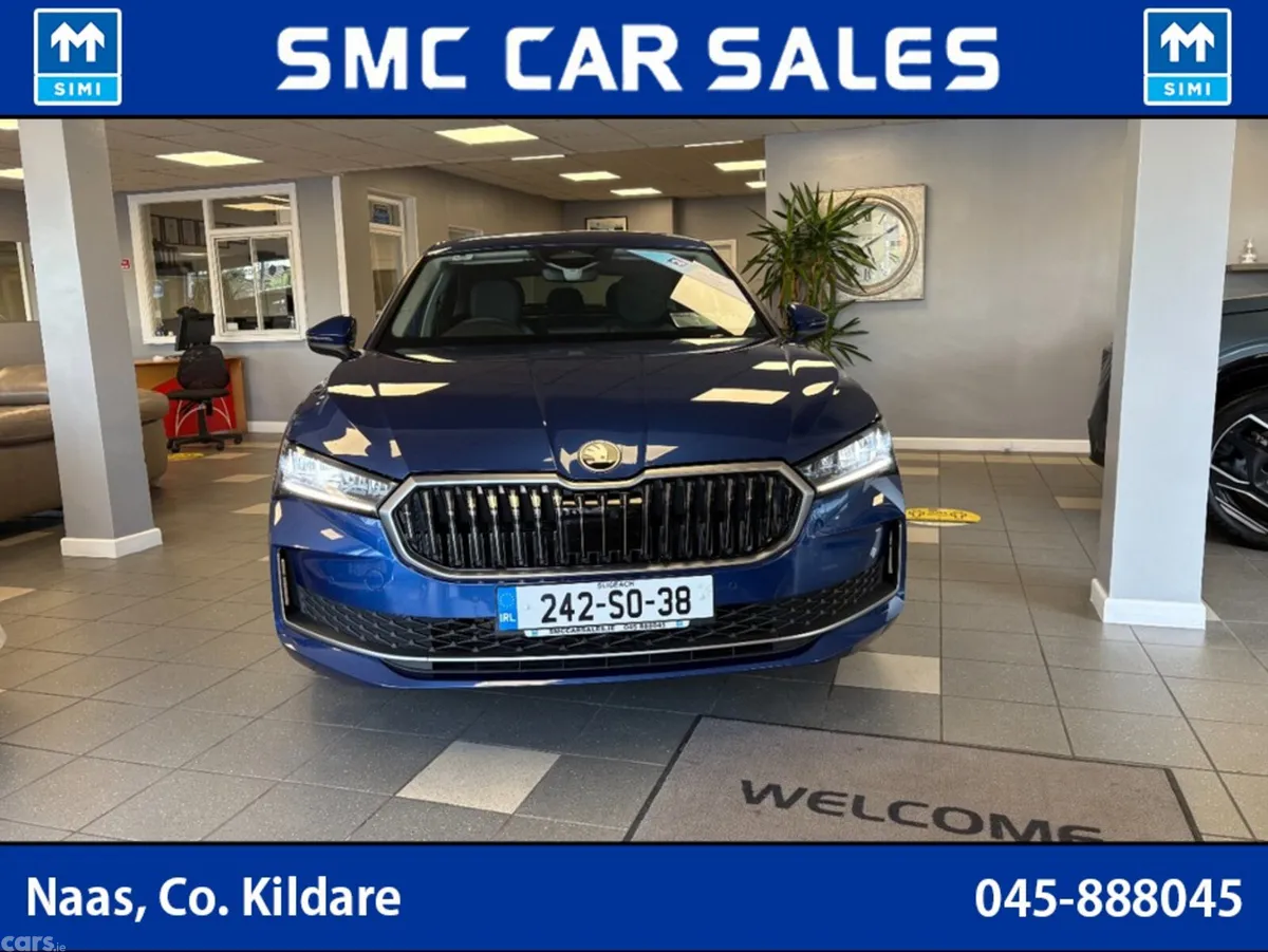 Skoda Superb Hatchback, Diesel, 2024, Blue