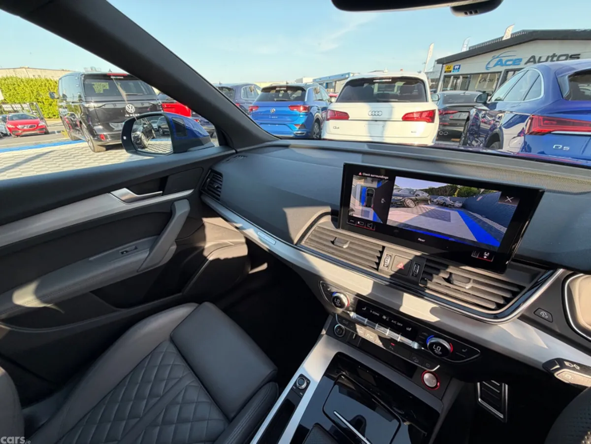 Audi Q5 SUV, Diesel, 2022, Blue