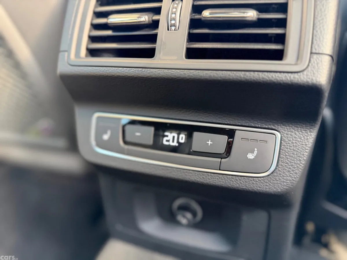 Audi Q5 SUV, Diesel, 2022, Blue