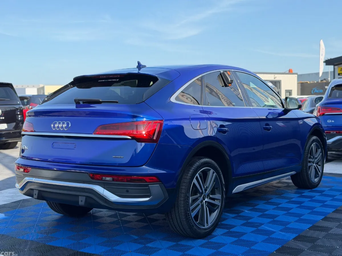 Audi Q5 SUV, Diesel, 2022, Blue